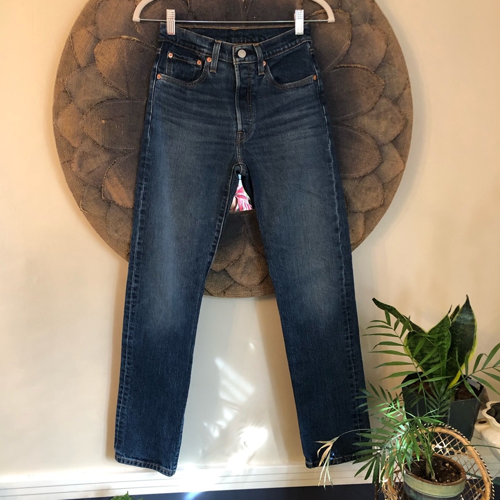 Levi’s Women’s 501 Jeans W24 L30